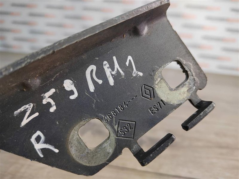 Петля капота, 400 рублей, Москва