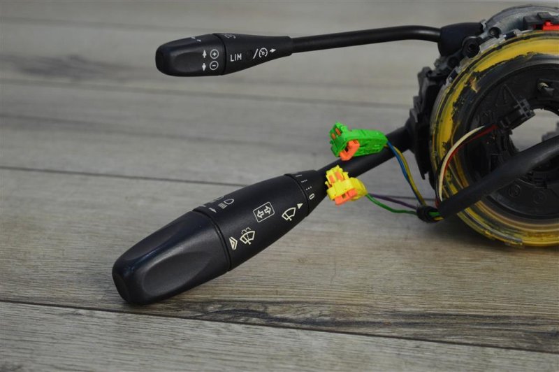 Подрулевой переключатель, 5500 рублей, Москва