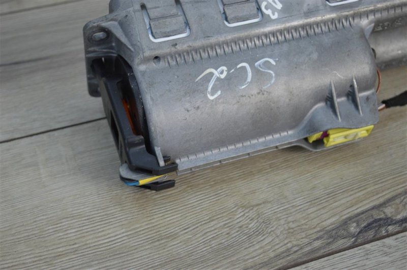 Подушка безопасности в торпедо, 2500 рублей, Москва