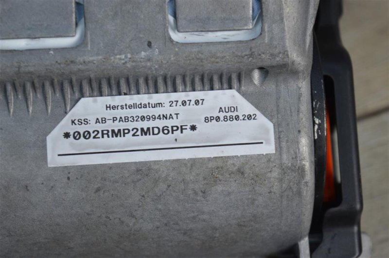 Подушка безопасности в торпедо, 2500 рублей, Москва