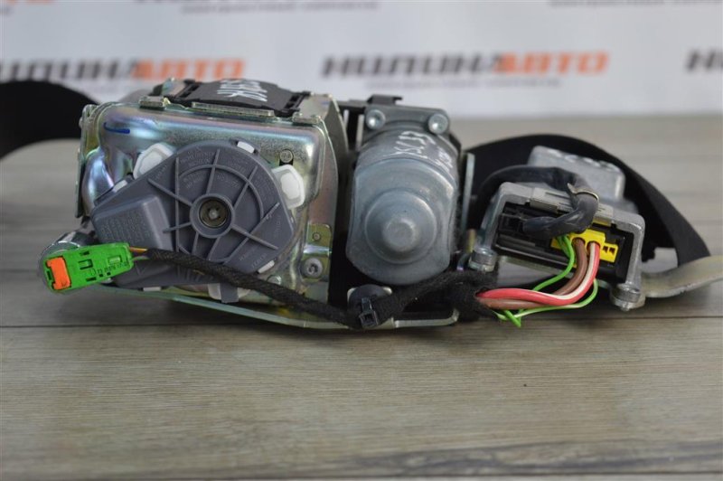 Ремень безопасности, 2000 рублей, Москва