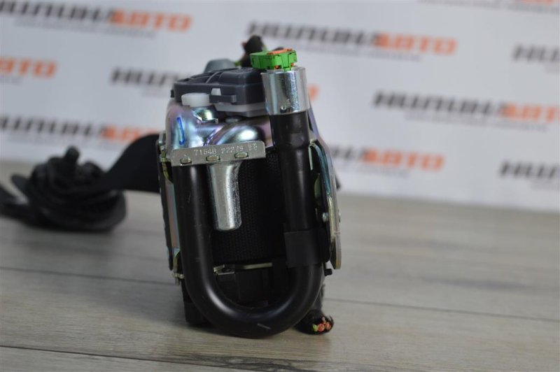 Ремень безопасности, 2000 рублей, Москва