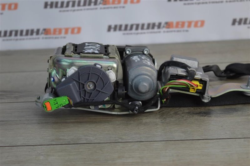 Ремень безопасности, 2000 рублей, Москва