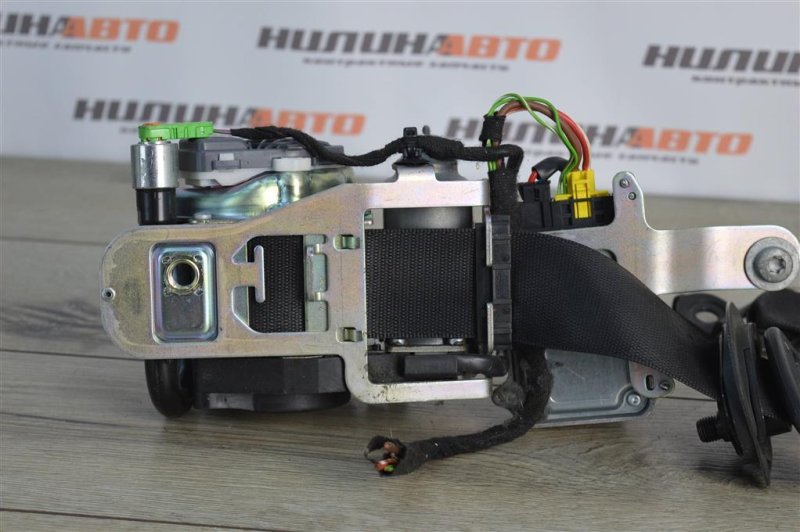 Ремень безопасности, 2000 рублей, Москва