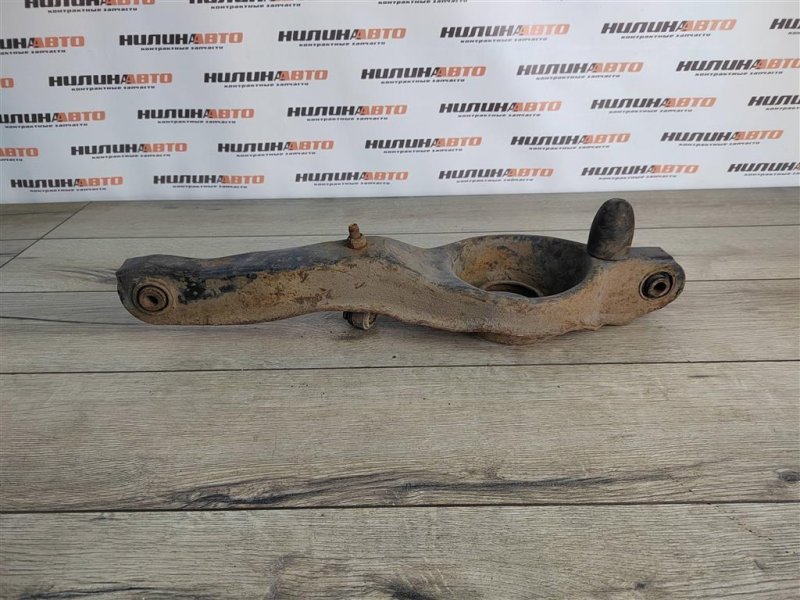 Рычаг задней подвески под пружину, 1000 рублей, Москва