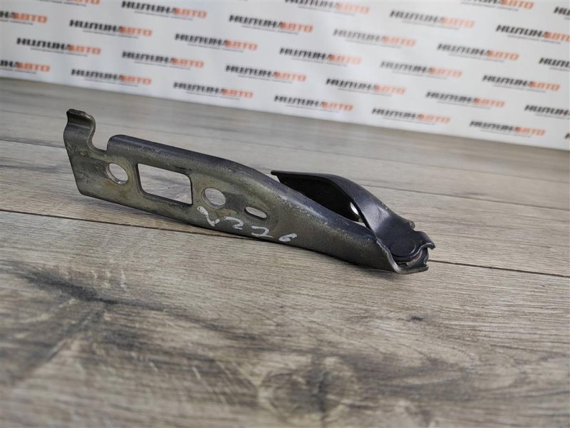 Петля капота, 400 рублей, Москва