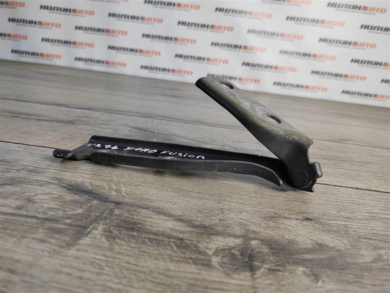 Петля капота, 400 рублей, Москва