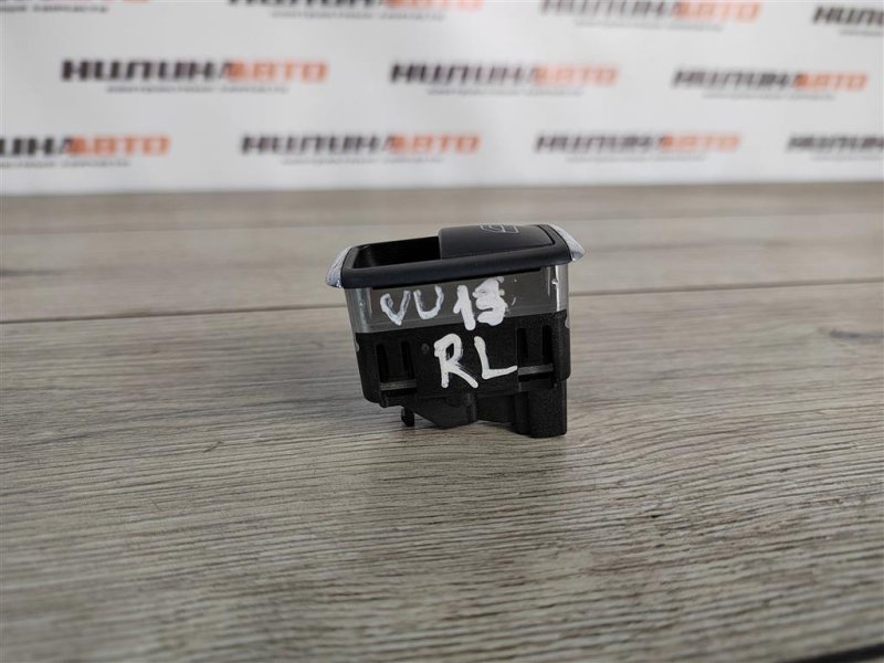 Кнопка стеклоподъемника, 500 рублей, Москва