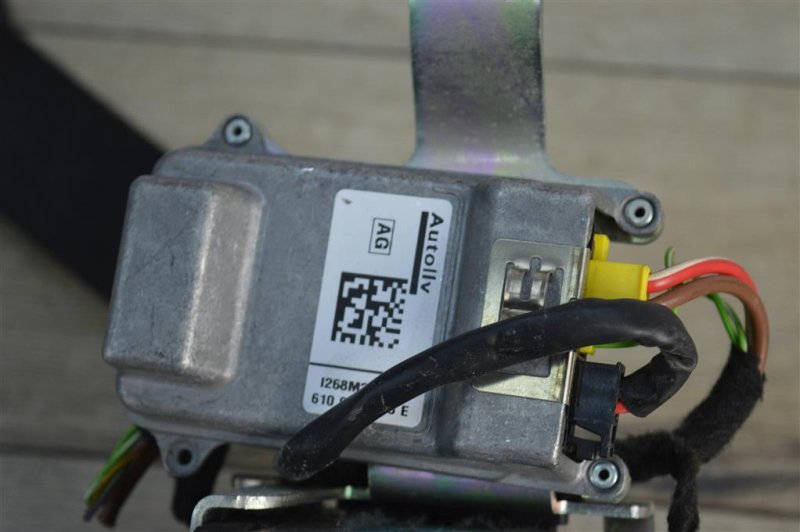 Ремень безопасности, 2000 рублей, Москва