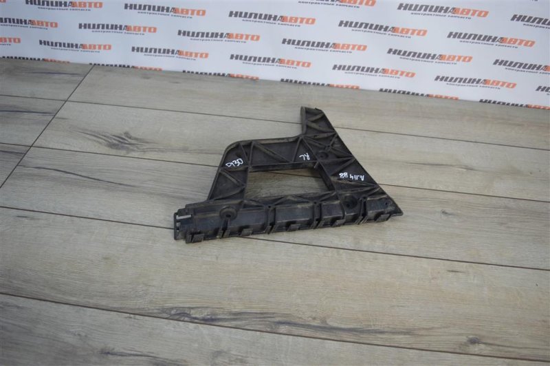 Кронштейн бампера, 500 рублей, Москва