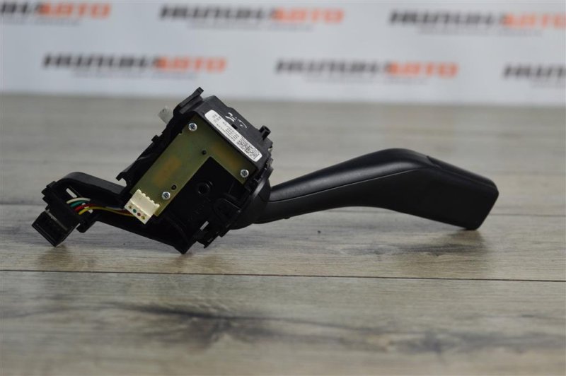 Переключатель подрулевой поворотников, 500 рублей, Москва