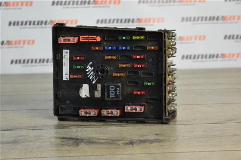 Блок предохранителей под капот, 1000 рублей, Москва