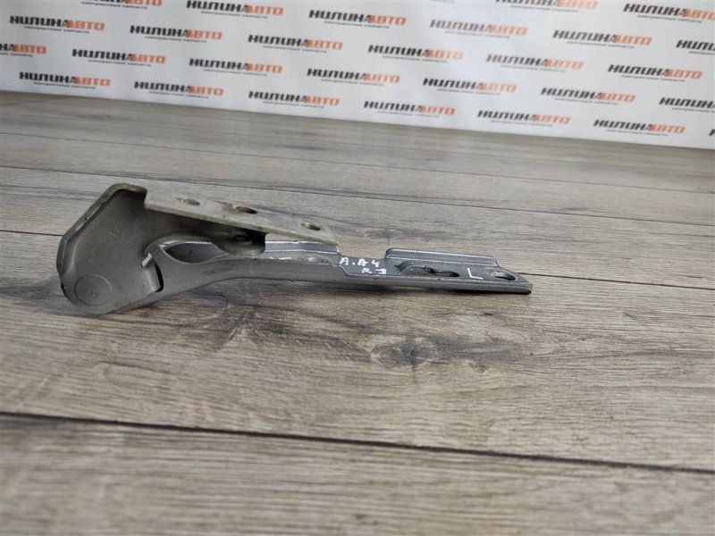 Петля капота, 500 рублей, Москва