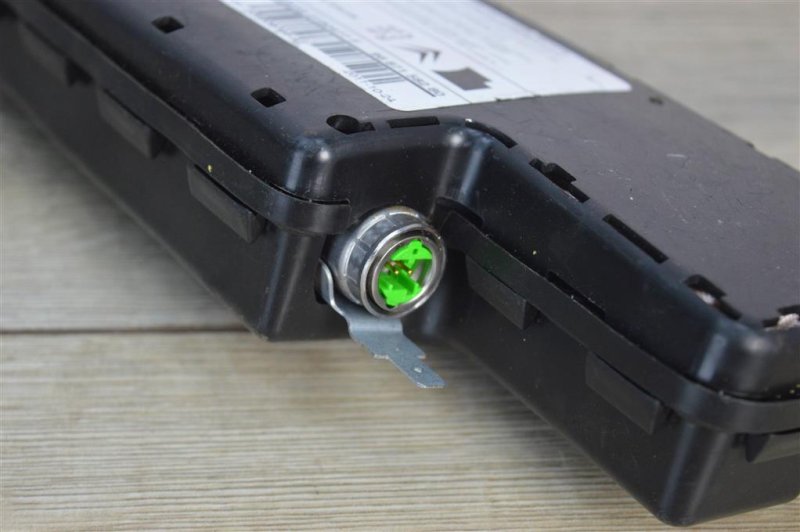 Подушка безопасности в сиденье, 2000 рублей, Москва