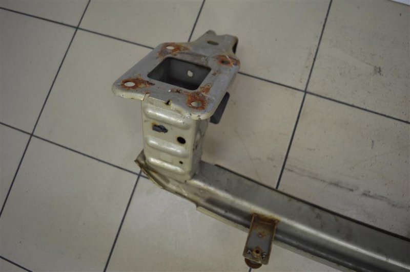 Усилитель бампера, 2000 рублей, Москва