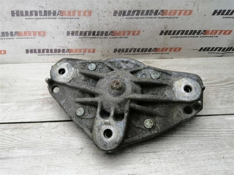 Кронштейн, 700 рублей, Севастополь