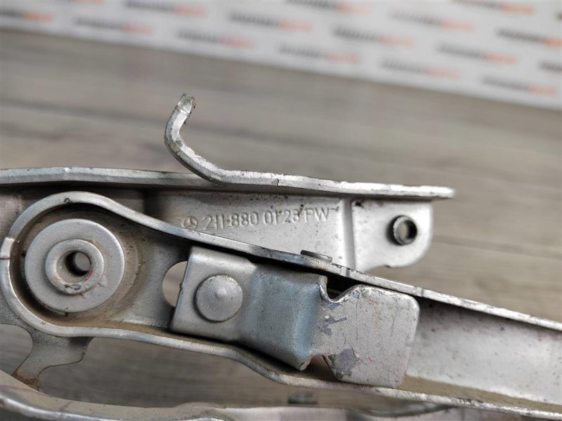 Петля капота, 400 рублей, Москва