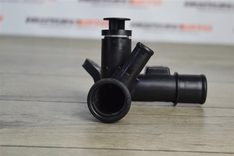 Фланец системы охлаждения, 400 рублей, Москва