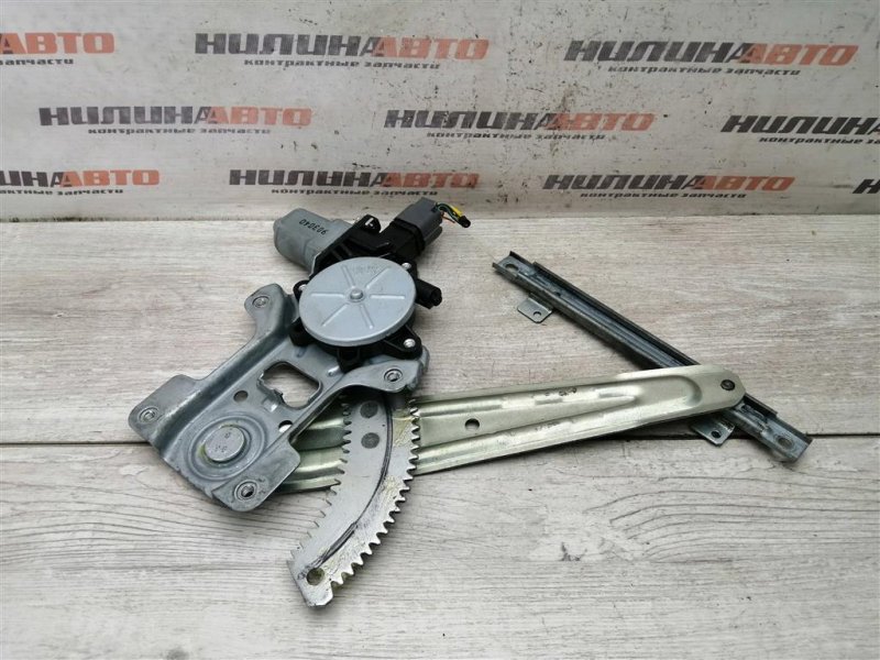 Стеклоподъемник, 1000 рублей, Севастополь