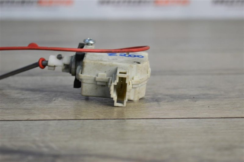 Активатор лючка бензобака, 500 рублей, Москва