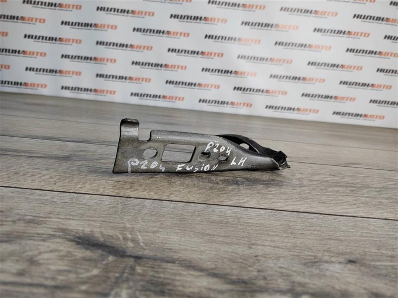 Петля капота, 400 рублей, Москва