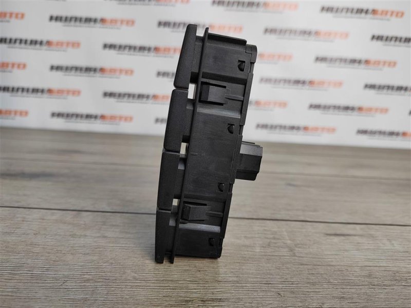 Кнопка обогрева заднего стекла, 500 рублей, Москва