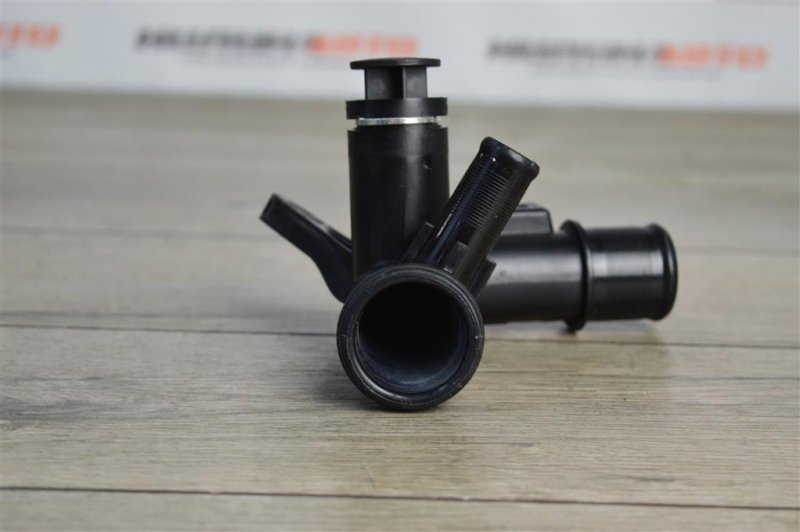 Фланец системы охлаждения, 400 рублей, Москва