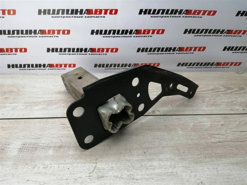 Кронштейн усилителя бампера, 1000 рублей, Севастополь