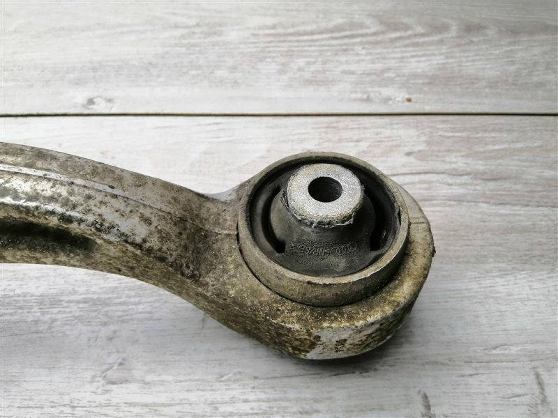 Рычаг передний нижний, 2000 рублей, Севастополь