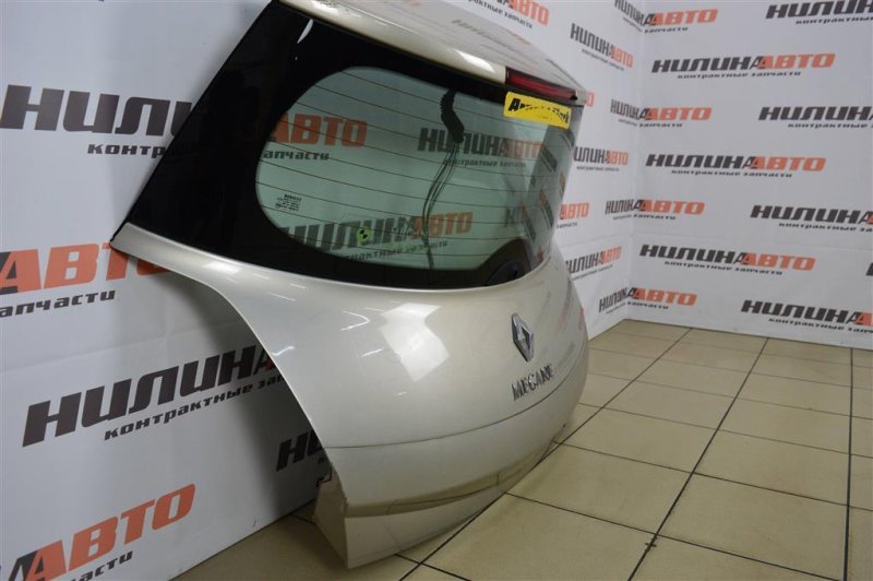 Крышка багажника, 5000 рублей, Москва