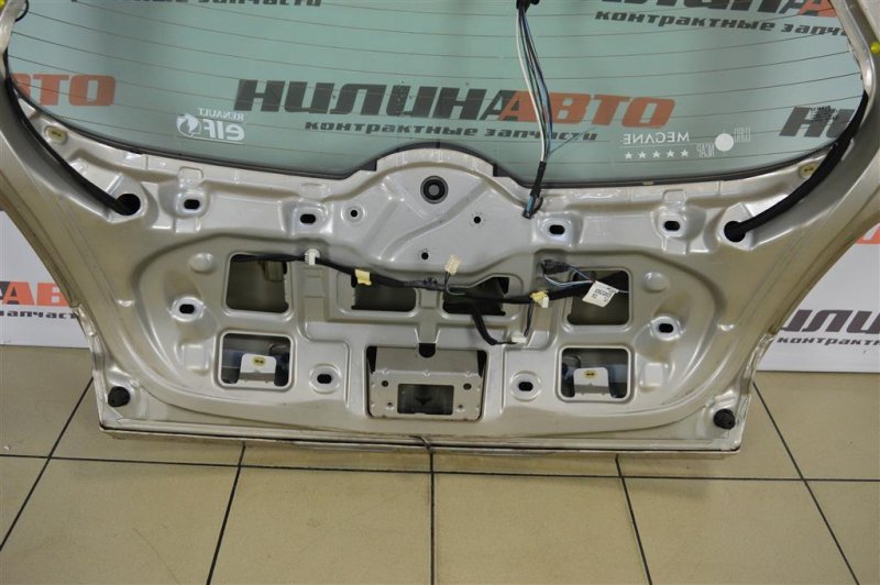 Крышка багажника, 5000 рублей, Москва