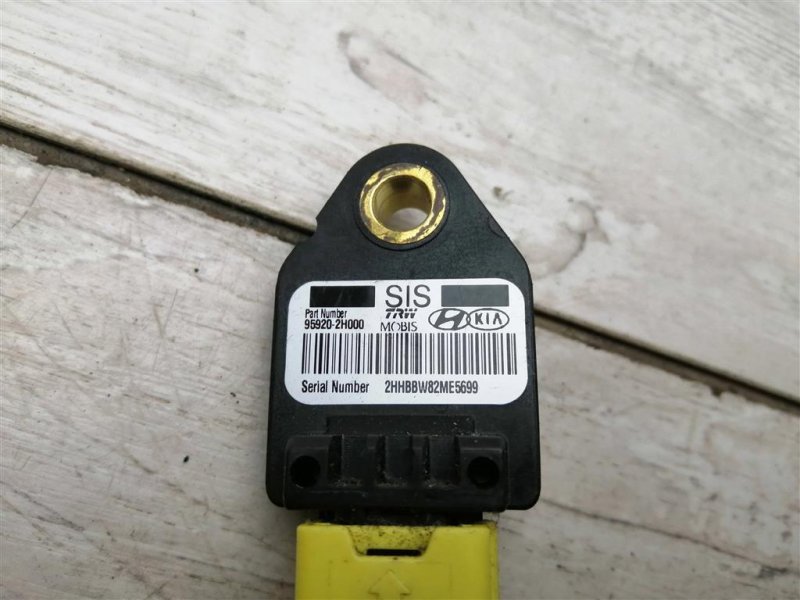 Датчик удара боковой, 500 рублей, Севастополь