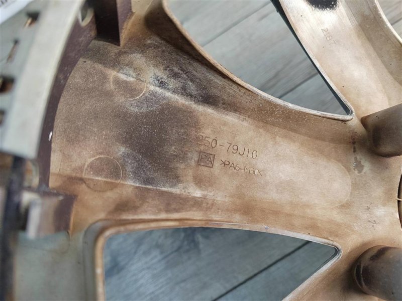 Колпак колесный, 500 рублей, Москва