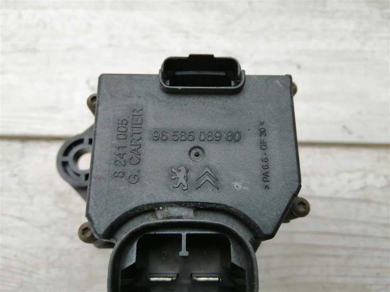 Резистор вентилятора охлаждения, 1000 рублей, Севастополь