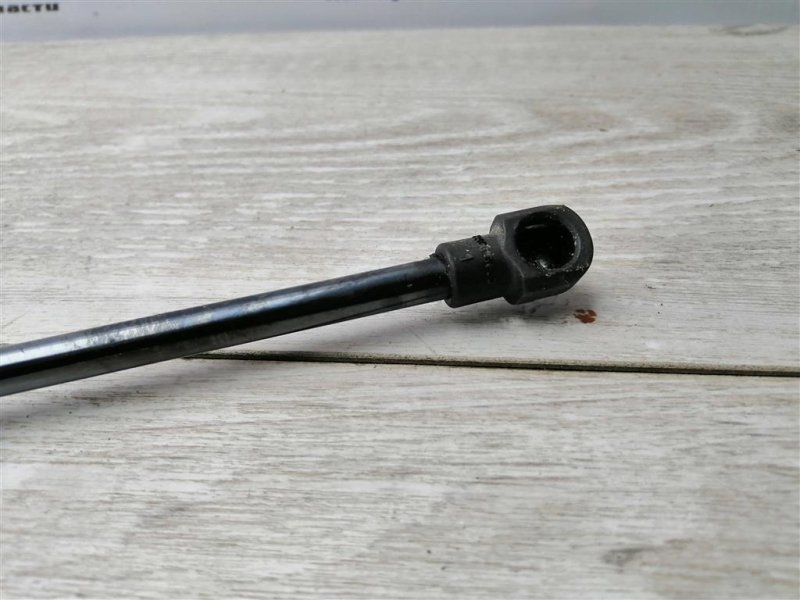 Амортизатор крышки багажника, 700 рублей, Севастополь