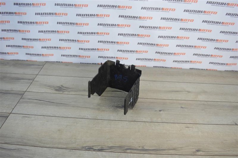 Крышка боковая АКБ, 500 рублей, Москва