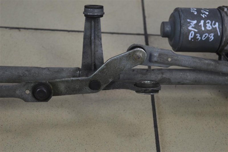 Трапеция стеклоочистителей, 2000 рублей, Москва