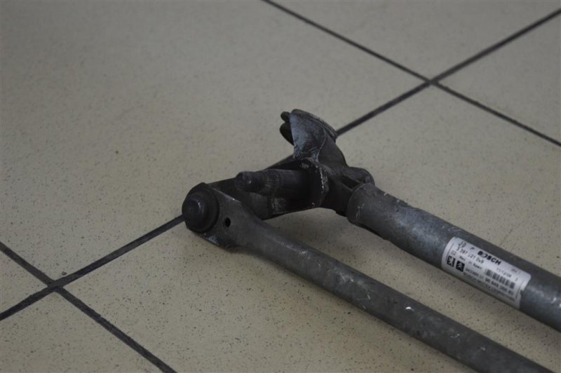 Трапеция стеклоочистителей, 2000 рублей, Москва