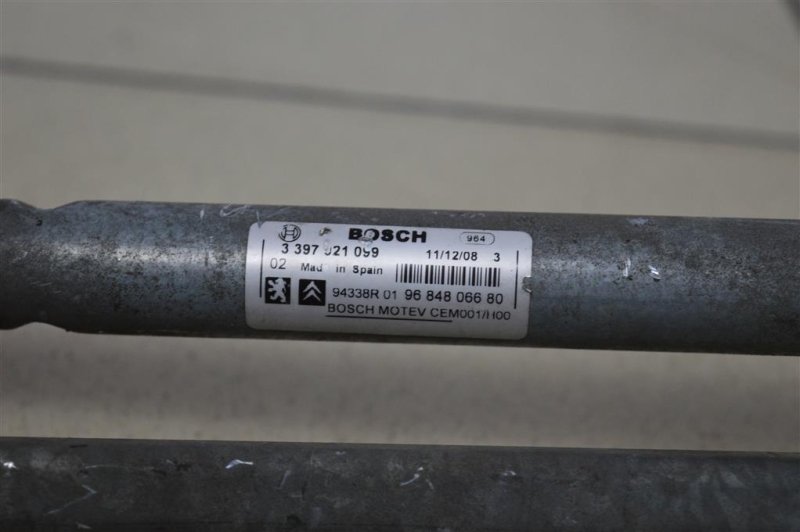 Трапеция стеклоочистителей, 2000 рублей, Москва