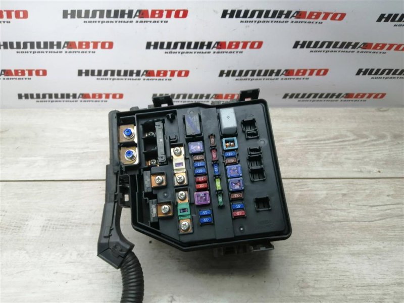 Блок предохранителей под капот, 1000 рублей, Севастополь