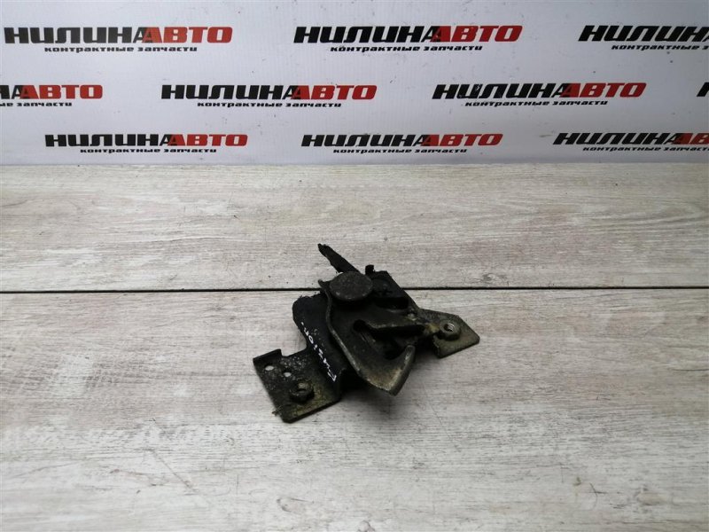 Замок капота, 800 рублей, Севастополь