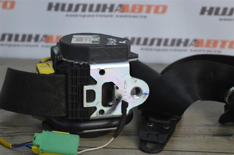 Ремень безопасности, 2000 рублей, Москва