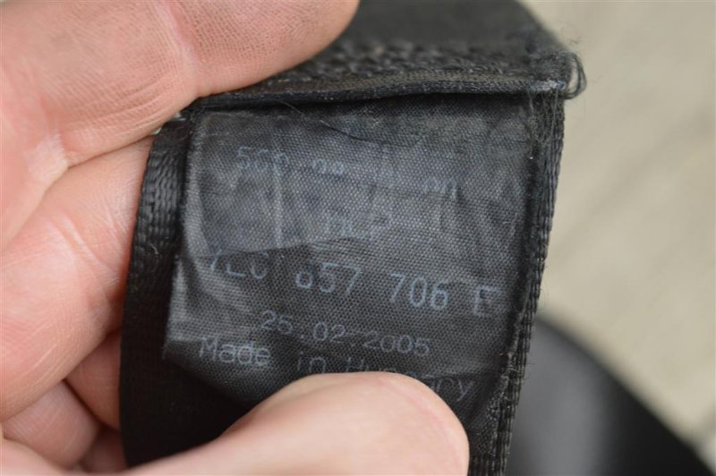 Ремень безопасности, 2000 рублей, Москва