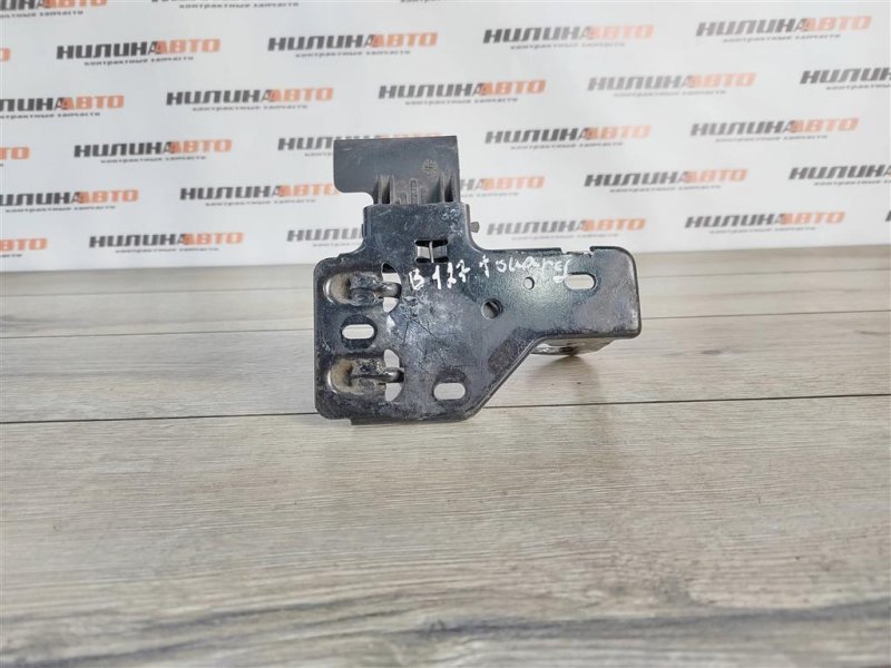 Замок капота, 500 рублей, Москва