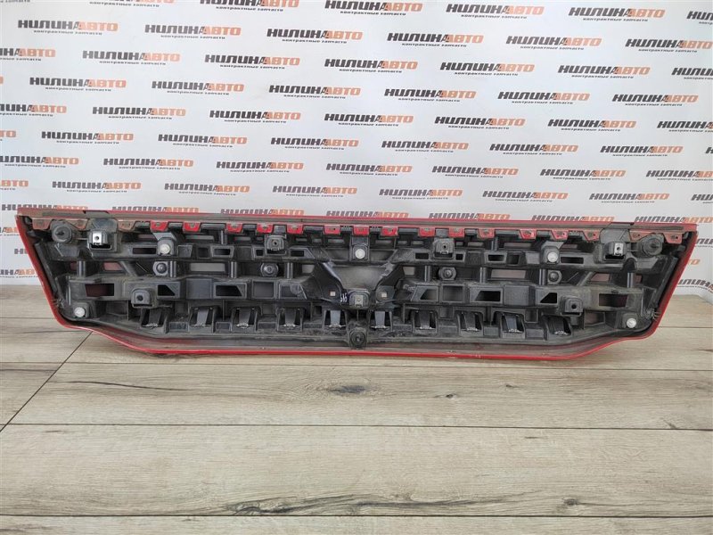 Накладка крышки багажника, 1000 рублей, Москва