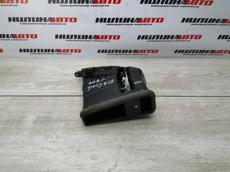 Дефлектор в торпедо центральный, 1000 рублей, Севастополь