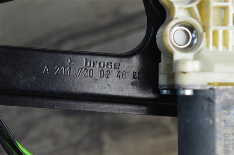 Стеклоподъемник, 1200 рублей, Москва