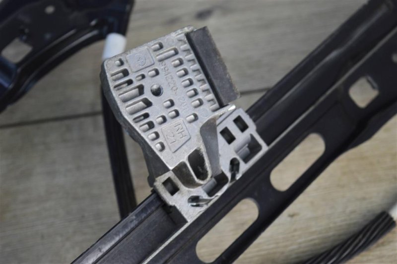 Стеклоподъемник, 1200 рублей, Москва