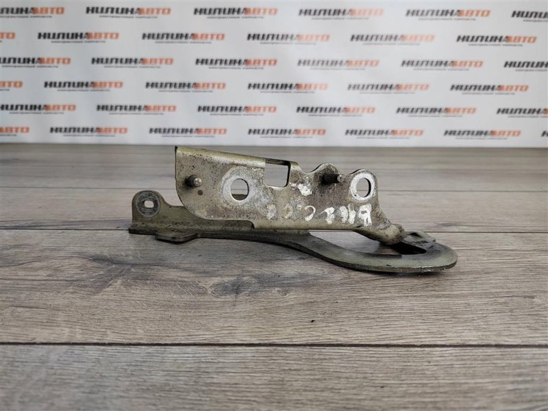 Петля капота, 500 рублей, Москва