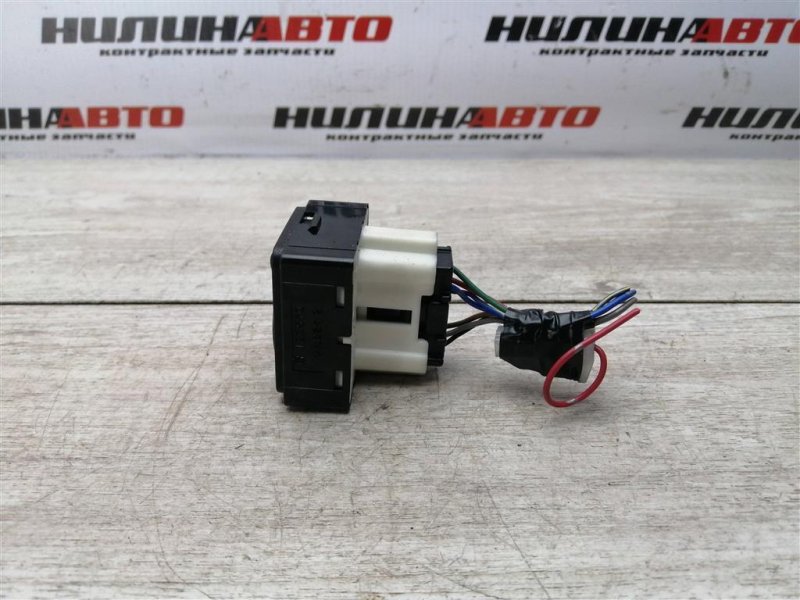 Блок управления зеркалами, 500 рублей, Севастополь